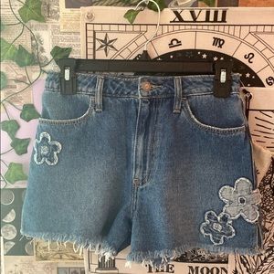 Hollister high-rise flower patch mom short